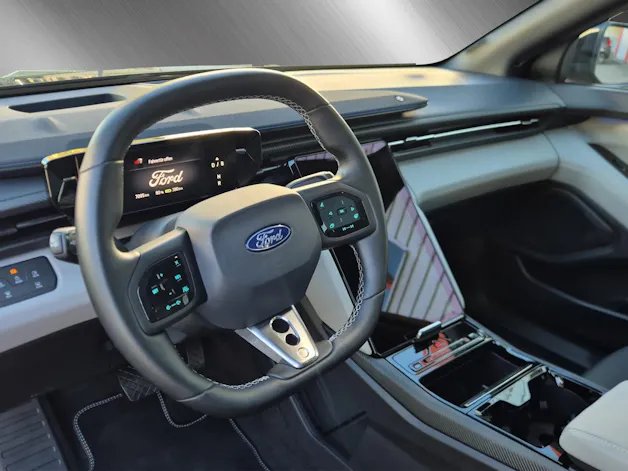 FORD Capri Extended Range Premium AWD