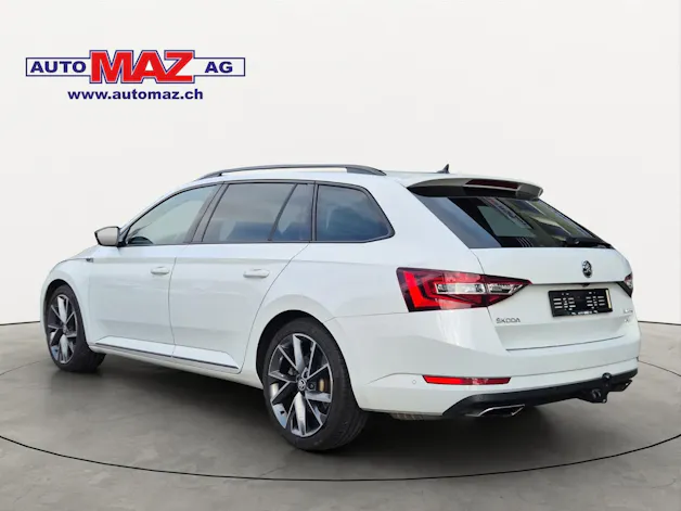 SKODA Superb Combi 2.0 TSI SportLine+ DSG 4x4