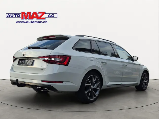 SKODA Superb Combi 2.0 TSI SportLine+ DSG 4x4