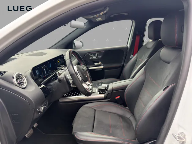 MERCEDES-BENZ GLA 35 AMG 4Matic 8G-Speedshift DCT