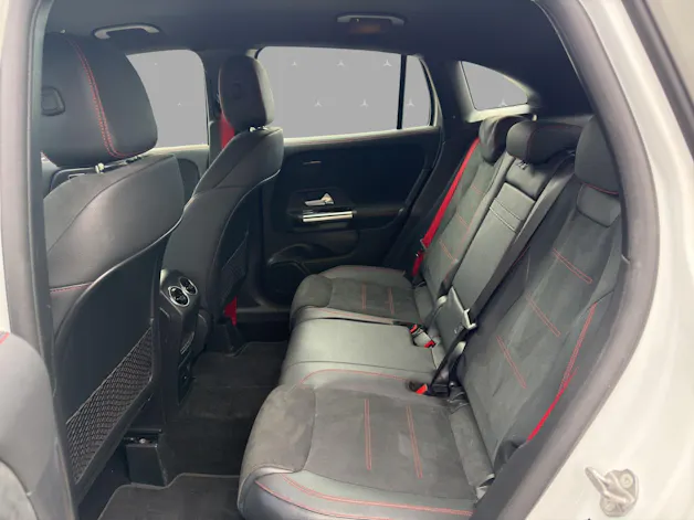 MERCEDES-BENZ GLA 35 AMG 4Matic 8G-Speedshift DCT