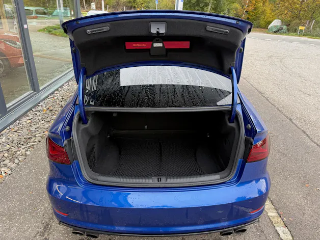 AUDI S3 Limousine 2.0 TFSI quattro S-tronic