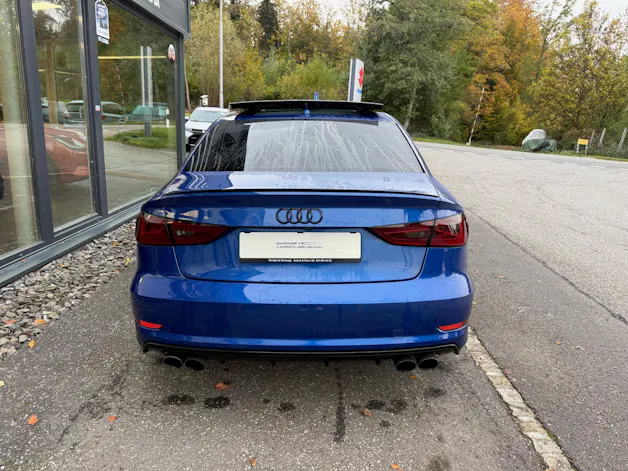 AUDI S3 Limousine 2.0 TFSI quattro S-tronic