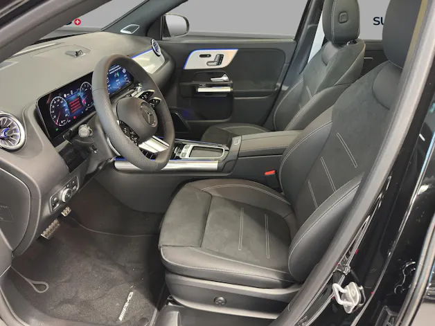 MERCEDES-BENZ GLA 250 4Matic 8G-DCT Swiss Star