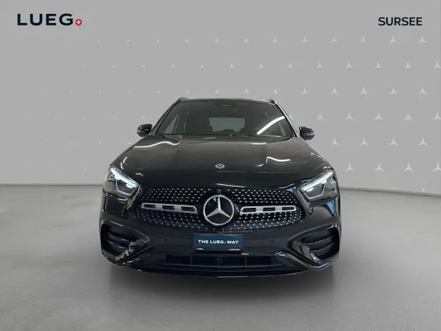 MERCEDES-BENZ GLA 250 4Matic 8G-DCT Swiss Star