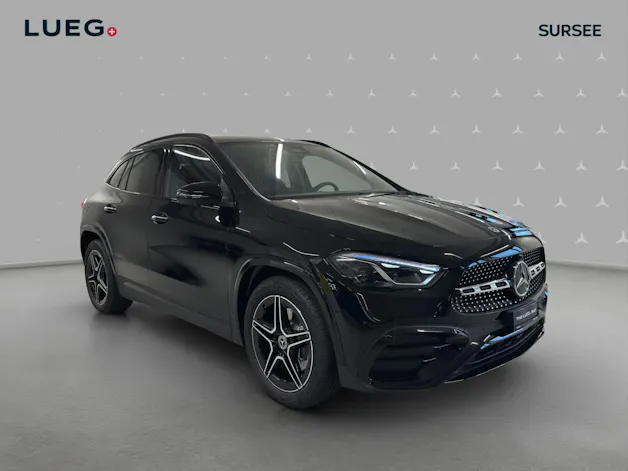 MERCEDES-BENZ GLA 250 4Matic 8G-DCT Swiss Star