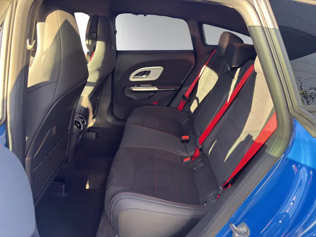 MERCEDES-BENZ CLA Shooting Brake 200 8G-DCT