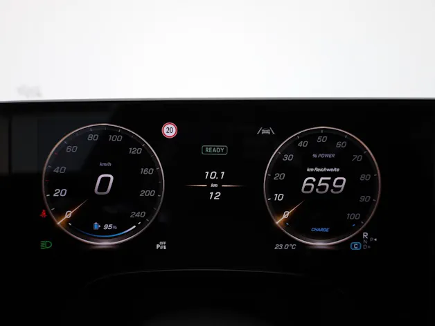 MERCEDES-BENZ CLA 350 4 Matic 85 kWh EQ