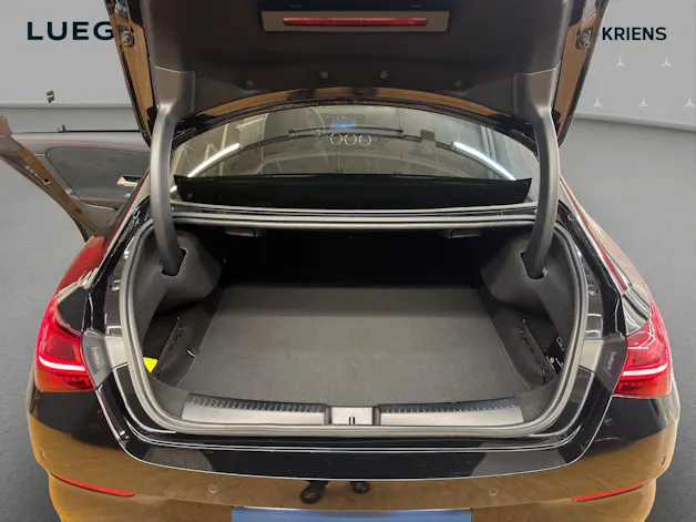 MERCEDES-BENZ CLA 35 4M - AMG / Panorama-Dach / Soundsystem / Multibeam LED / Ambiente-Licht