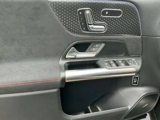 MERCEDES-BENZ GLA AMG 35 4Matic 8G-DCT