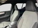 VOLVO XC40 B3 Benzin Mild Hybrid Plus Dark DCT