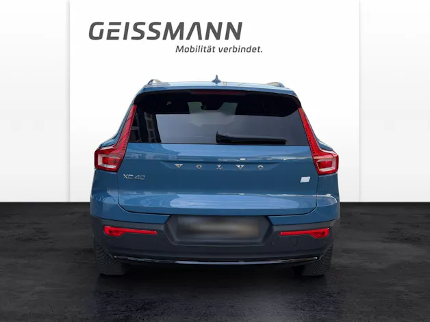VOLVO XC40 1.5 T5 PiH Ultimate Dark
