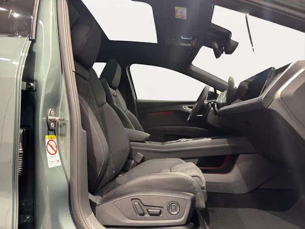 AUDI Q4 SUV e-tron quattro performance Edition Swiss-Ski 340PS