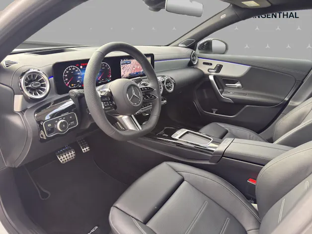 MERCEDES-BENZ A 220 4Matic 8G-DCT