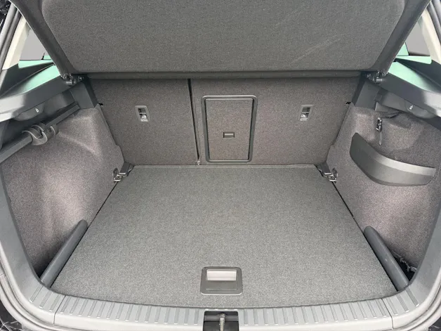 SKODA Karoq 1.5 TSI Dynamic DSG