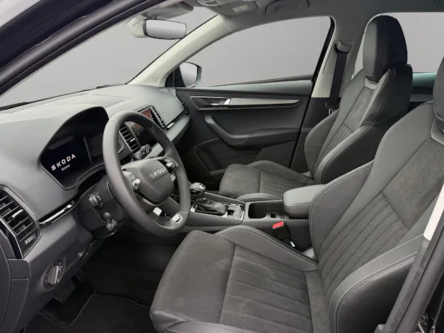 SKODA Karoq 1.5 TSI Dynamic DSG