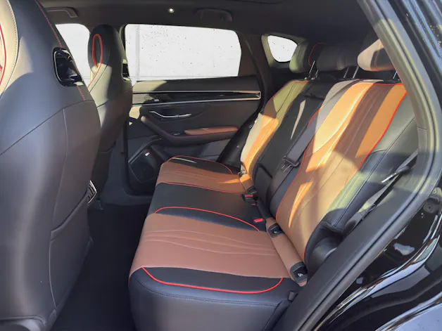 BYD Seal U DM-i Design AWD