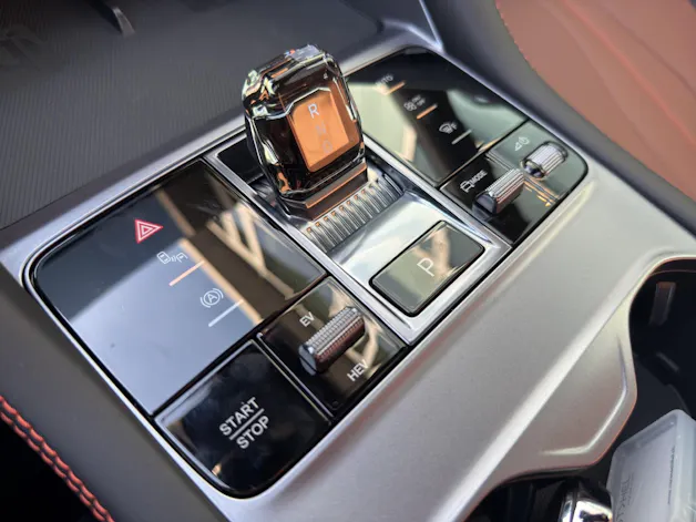BYD Seal U DM-i Design AWD