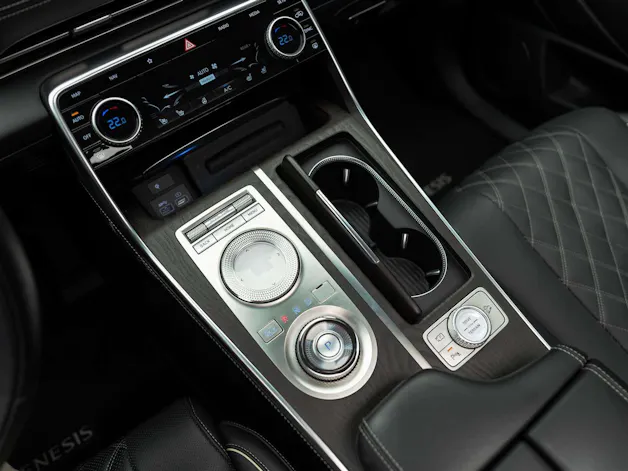 Genesis GV80 3.0 CRDI Luxus 7 Seater AT8 AWD *Werksgarantie*Massage*Sitzlüftung*Head-Up*
