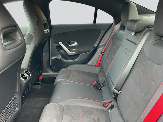 MERCEDES-BENZ CLA 35 AMG 4Matic Night 8G-DCT