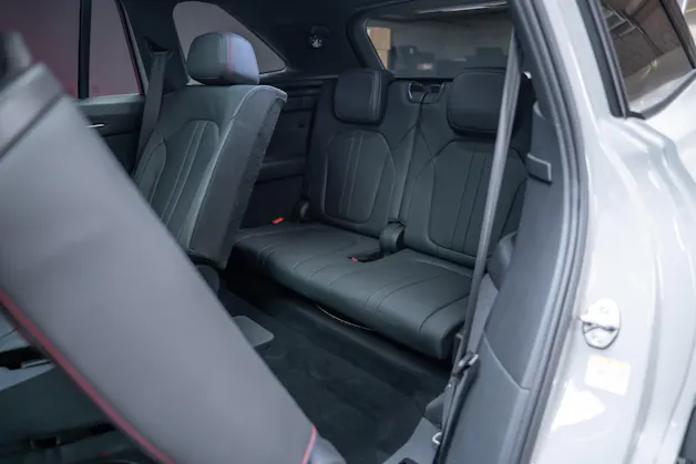 SKODA Kodiaq 2.0 TSI RS / 7Plätzer / Panorama-Schiebedach / 360°Kamera