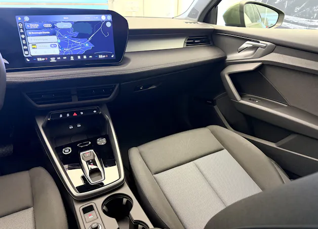 AUDI A3 Sportback TFSI 110 kW Attraction S tronic
