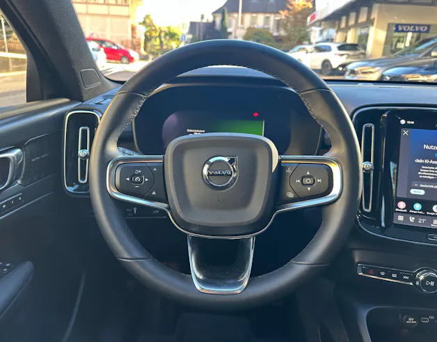 VOLVO C40 Recharge P8 Twin AWD Pure Electric Ultimate