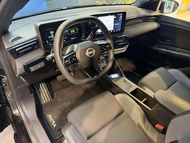 NISSAN Micra 52kWh Advance Automat
