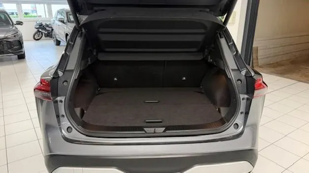 NISSAN Qashqai 1.3 DIG-T MHEV Tekna+ Xtronic 4x4