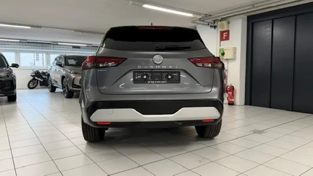 NISSAN Qashqai 1.3 DIG-T MHEV Tekna+ Xtronic 4x4