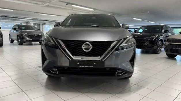 NISSAN Qashqai 1.3 DIG-T MHEV Tekna+ Xtronic 4x4