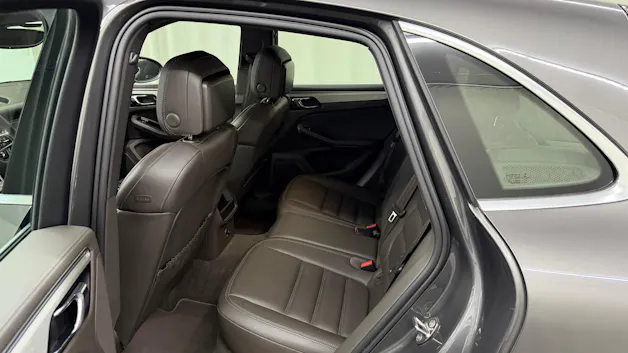 PORSCHE Macan S PDK