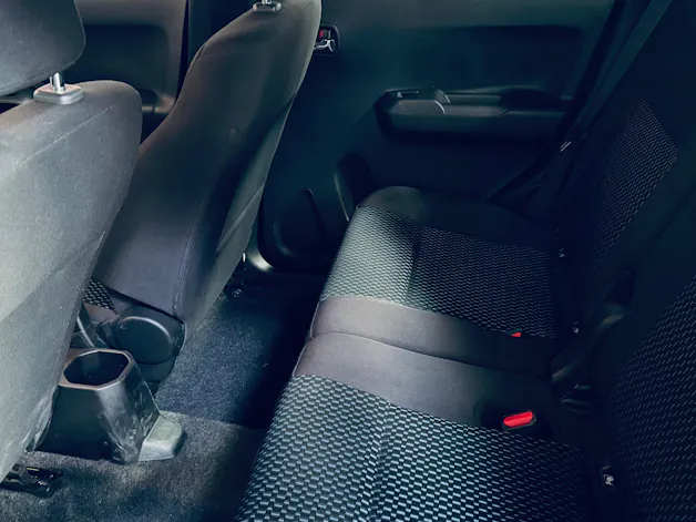 Suzuki Ignis 1.2i Compact Top Hybrid CVT