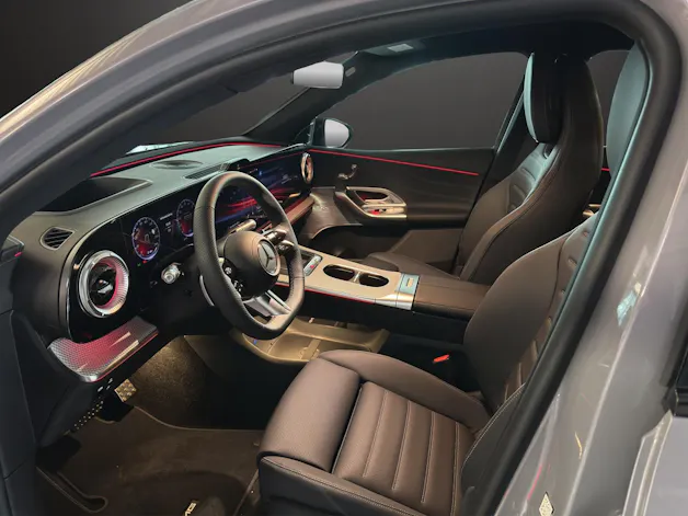 MERCEDES-BENZ GLC 400 4MATIC 94 kWh EQ