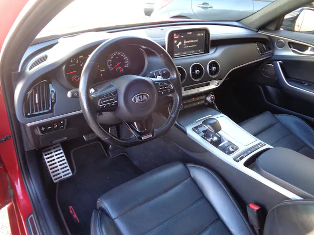 Kia Stinger 3.3 T-GDi GT Automat AWD