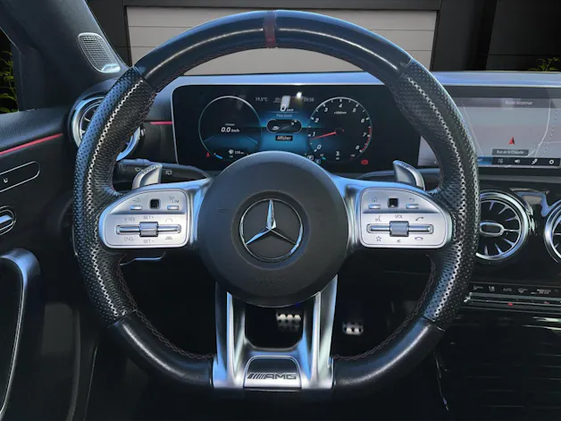 MERCEDES-BENZ A 35 AMG 4Matic