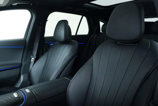MERCEDES-BENZ E 220 d AMG Line 4matic T-Modell S214