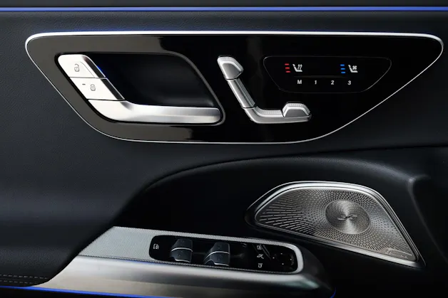 MERCEDES-BENZ E 220 d AMG Line 4matic T-Modell S214