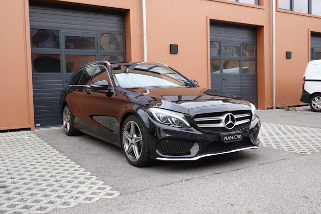 MERCEDES-BENZ C 400 AMG Line 4Matic "* Pack AMG * 8 Roues * Sièges Chauffants * Camera 360 * GPS * Tempomat * intérieur cuir *"