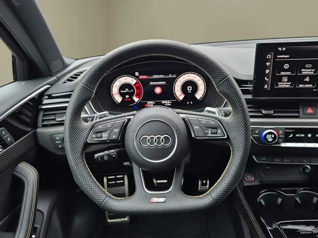 AUDI RS4 Avant 25 year edition quattro tiptronic