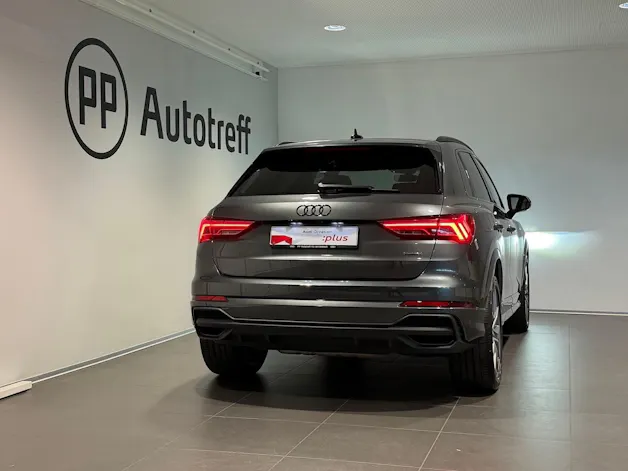 AUDI Q3 45 TFSI S line quattro S-tronic
