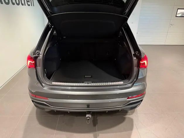 AUDI Q3 45 TFSI S line quattro S-tronic