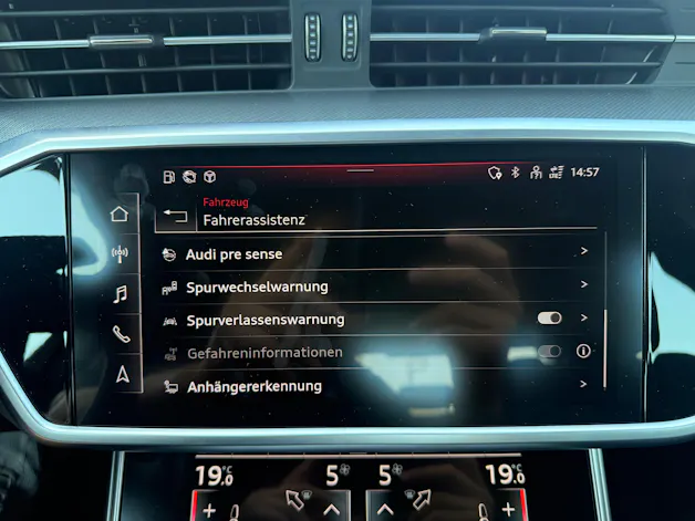 AUDI A6 3.0 55 TFSI Sport quattro S-Tronic **AUDI WERKGARANTIE**