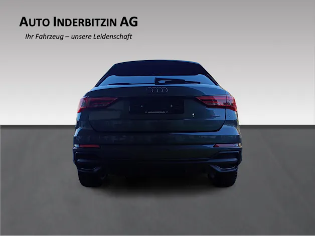 AUDI Q3 40 TDI quattro S-tronic