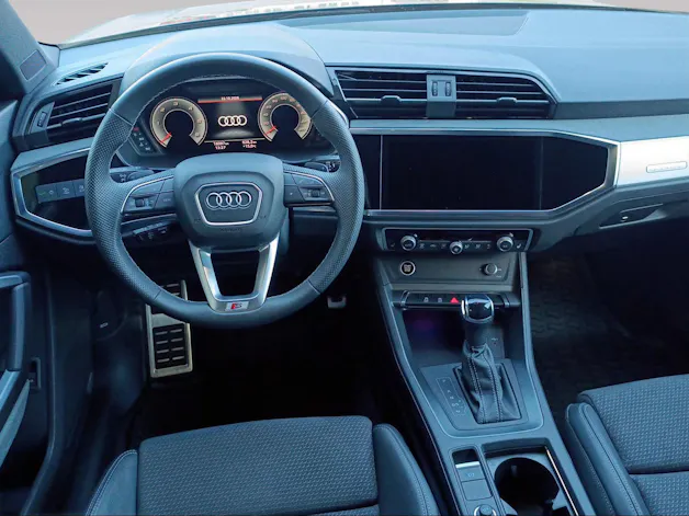 AUDI Q3 40 TDI quattro S-tronic