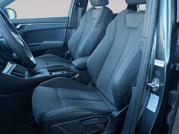 AUDI Q3 40 TDI quattro S-tronic