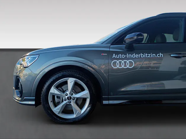 AUDI Q3 40 TDI quattro S-tronic