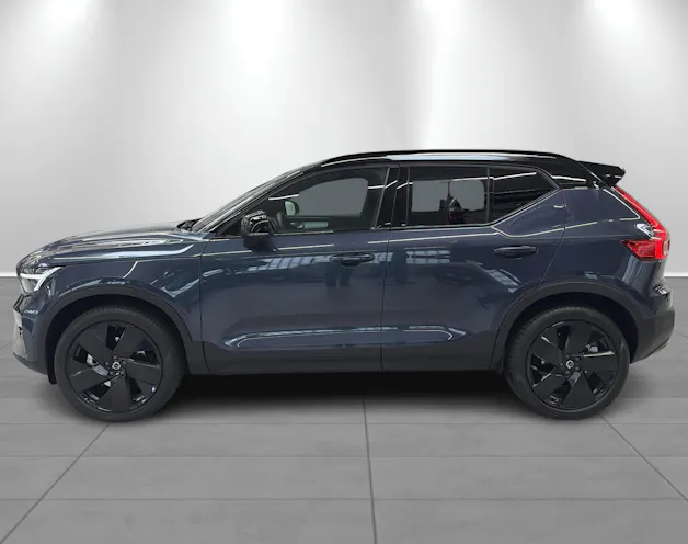 VOLVO XC40 2.0 B4 MH Black Edition