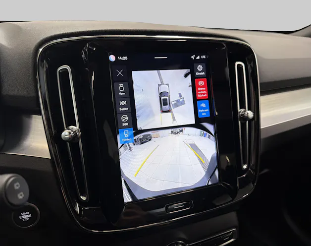 VOLVO XC40 2.0 B4 MH Black Edition