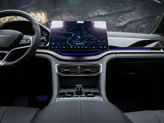 BYD Seal U DM-i Design AWD *Sofort verfügbar*Werksgarantie*Panorama*Sitzbelüftung*360° Kamera*
